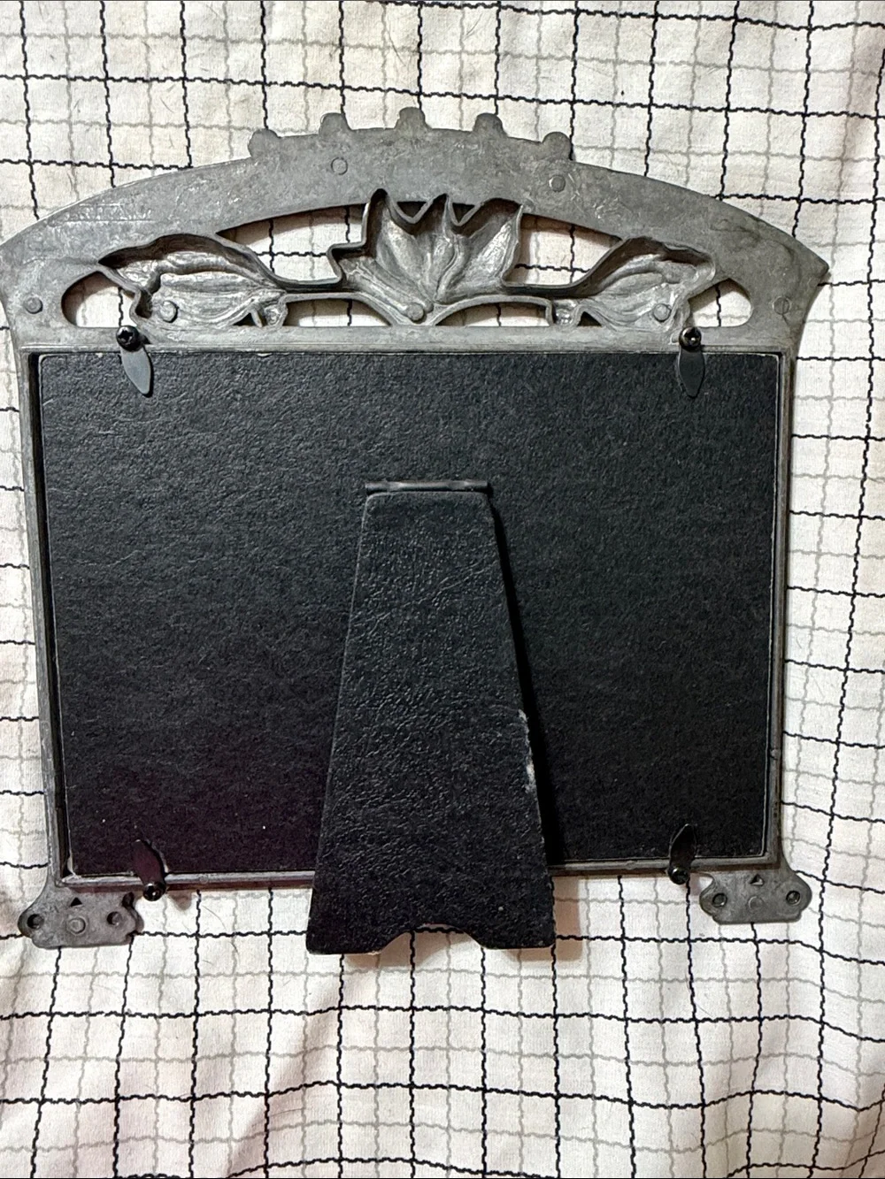 Floral Pewter 7x5 Picture Frame
